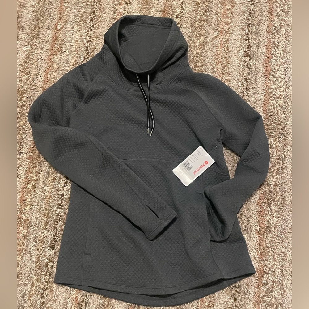 NWT Marmot Annie Long Sleeve
Pullover Turtleneck - Black Heather